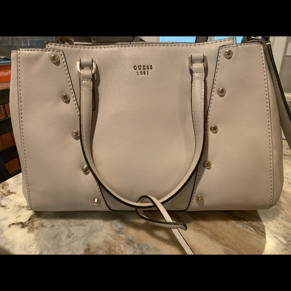 Guess bag